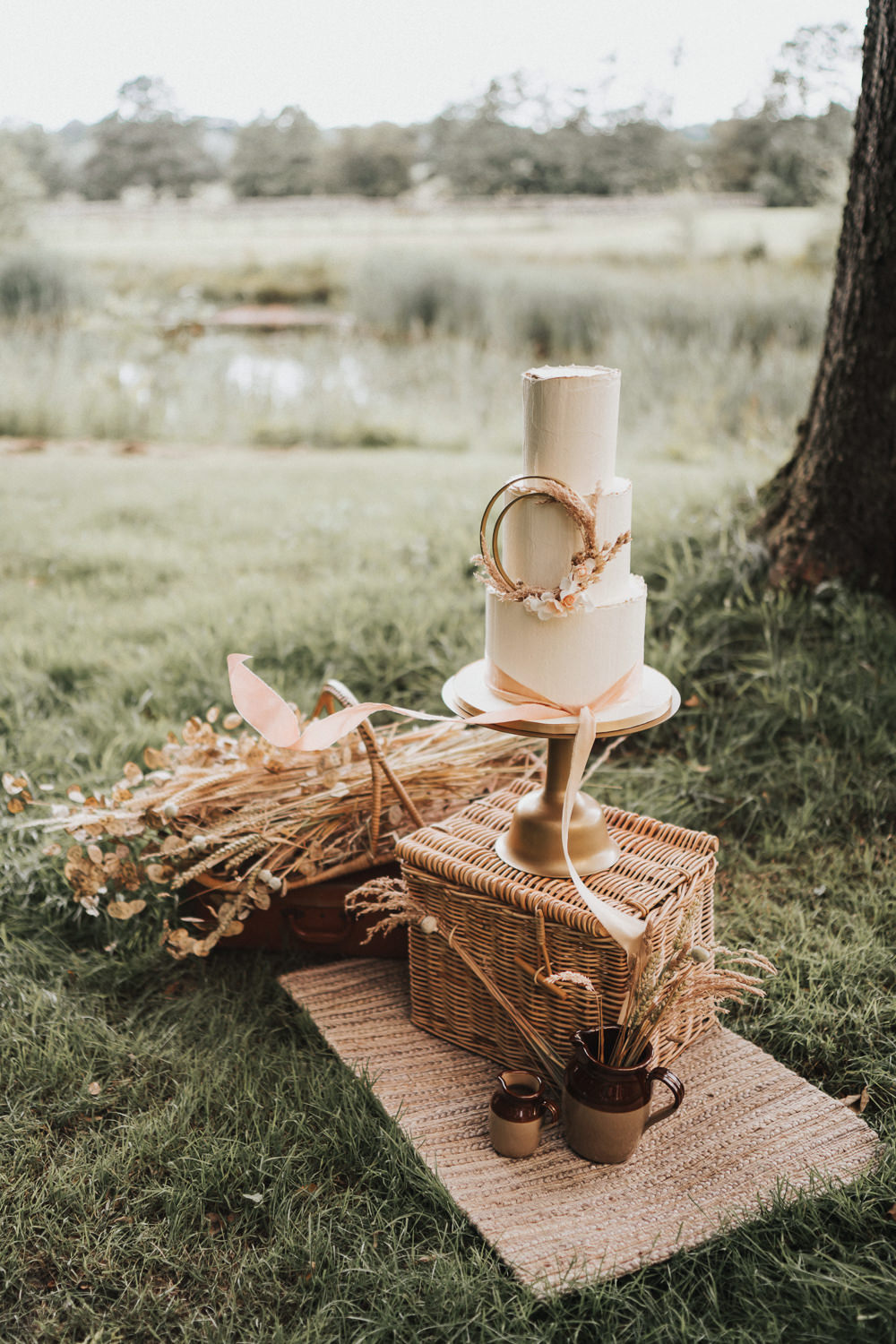 Cake Table Stand Basket Grass Grasses Wheat Naked Tipi Wedding Ideas Holly Rose Stones