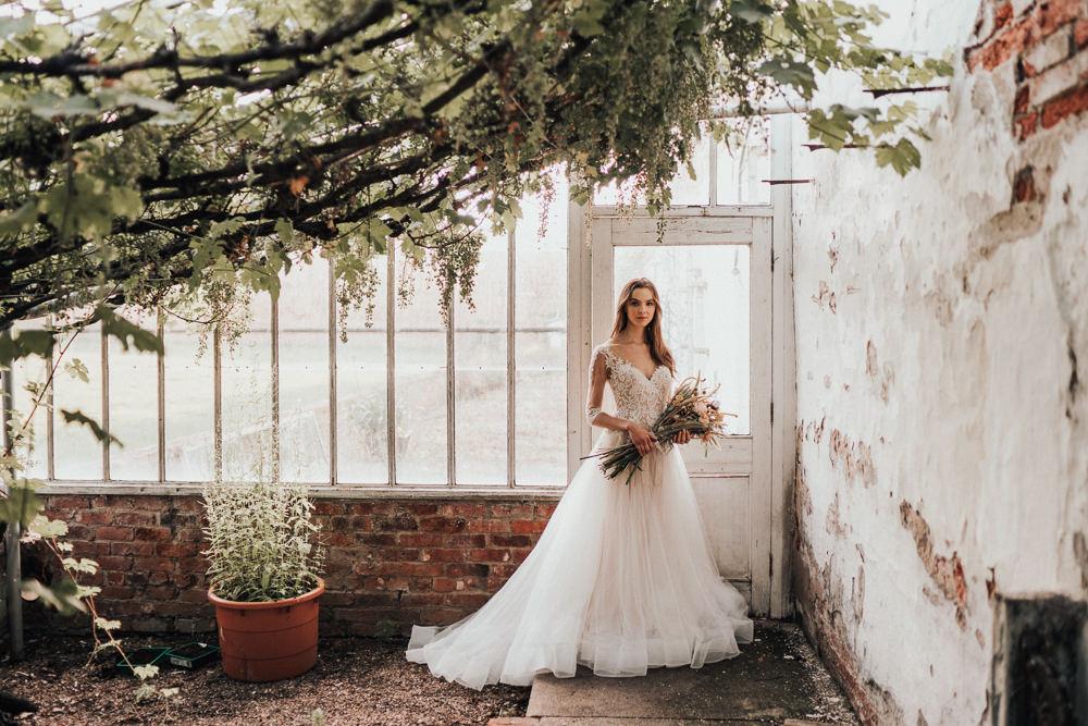 Naked Tipi Wedding Ideas Holly Rose Stones
