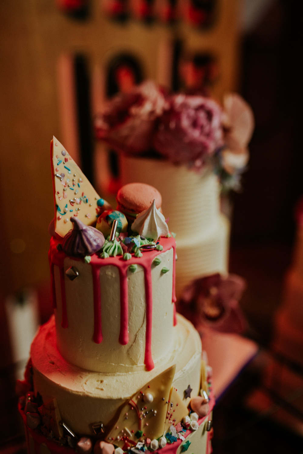Cake Cakes Drip Macaron Neon Sign Wedding Ideas State Of Love and Trust Photography