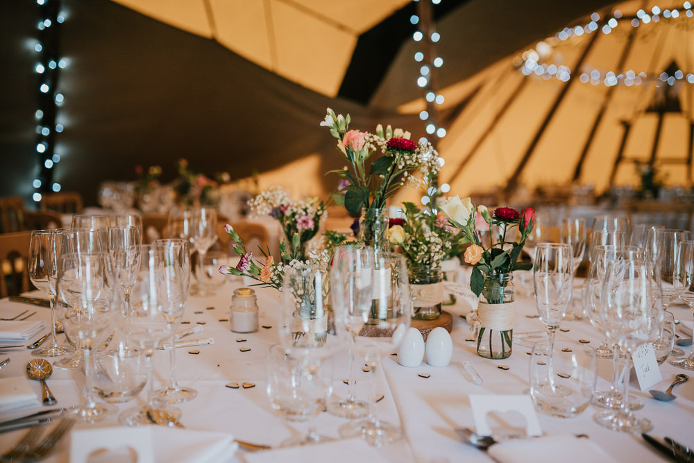 Table Flowers Centrepiece Decor Coverwood Lakes Wedding Diana V Photography