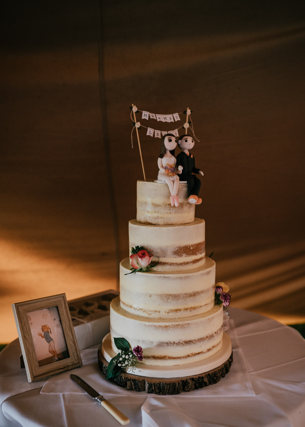 Semi Naked Cake Tall Bunting Topper Bride Groom Coverwood Lakes Wedding Diana V Photography