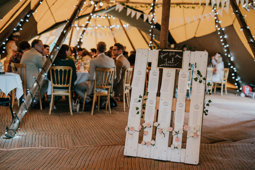 Painted Wooden Pallet Seating Chart Table Plan Coverwood Lakes Wedding Diana V Photography