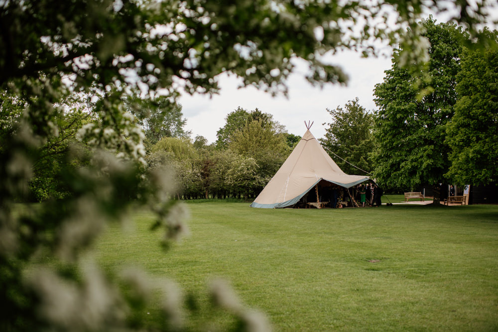 Tipi Henry Moore Wedding Ellie Gillard Photography