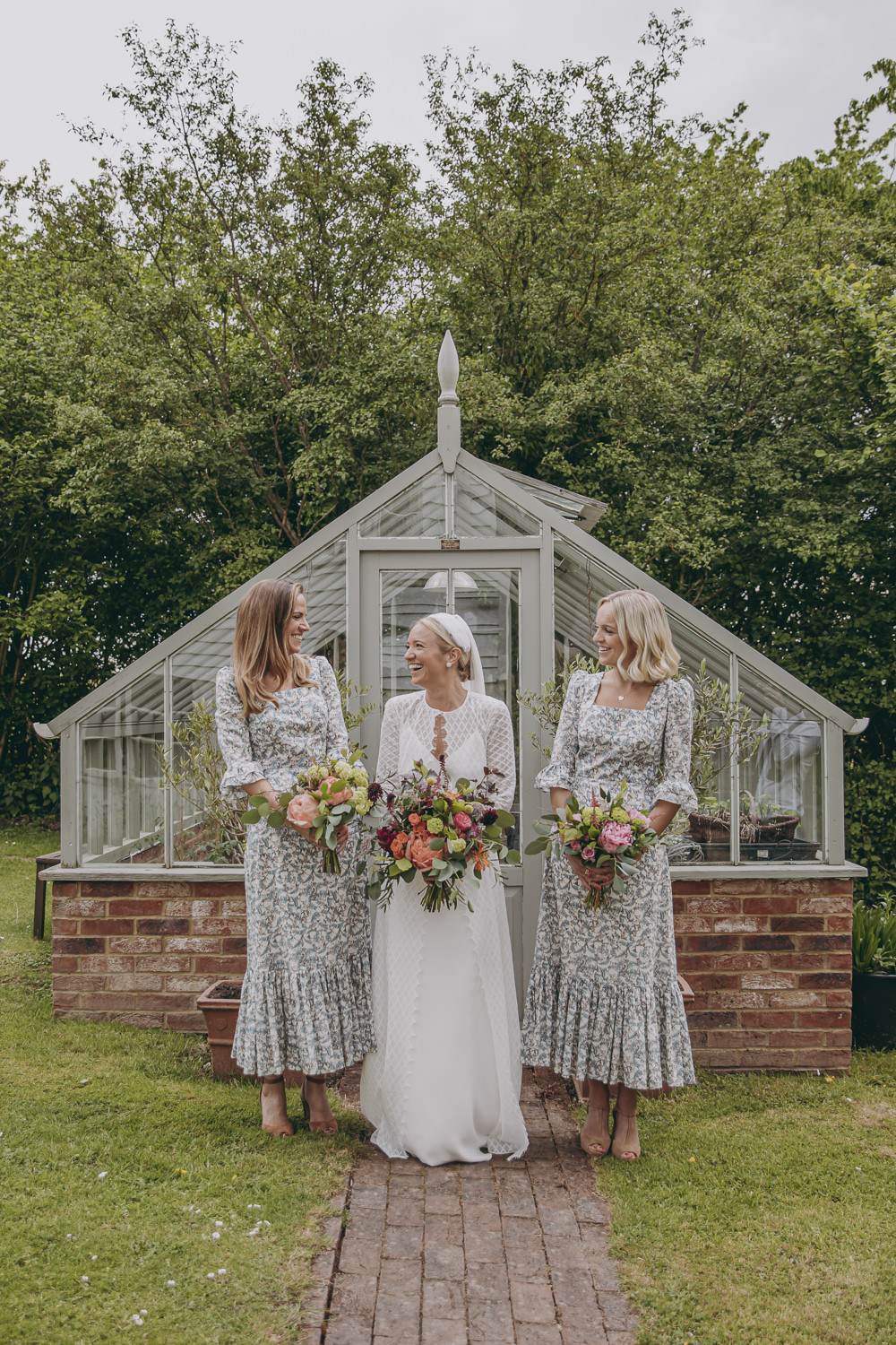 Kent Marquee Wedding Stylish Countryside Bridal Feather Headband Kent Marquee Wedding Stylish Countryside Bridal Feather Headband