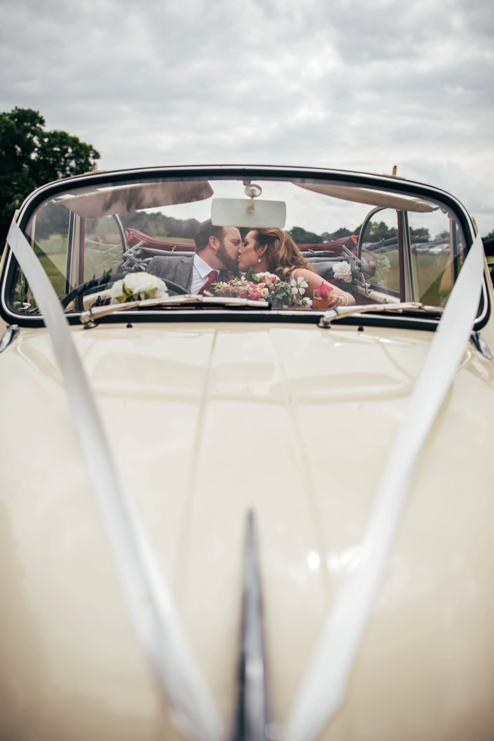 Transport Car Pink Red Wedding Three Flowers Photography