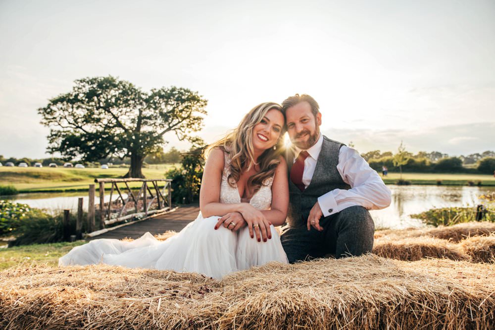 Pink Red Wedding Three Flowers Photography