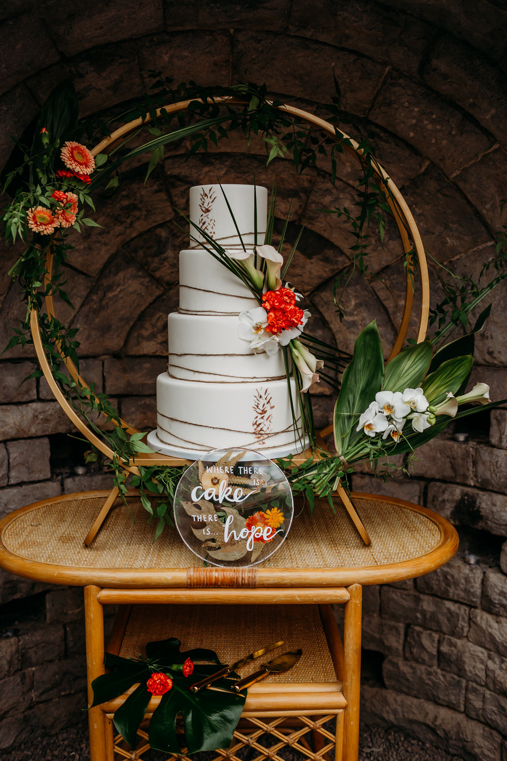 Leaves Twine Pineapples Cake Table Hoop Greenery Moon Gate Foliage Tropical Wedding Ideas When Charlie Met Hannah