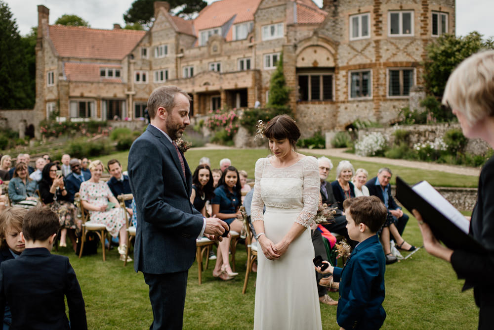 Voewood Wedding Ellie Gillard Photography