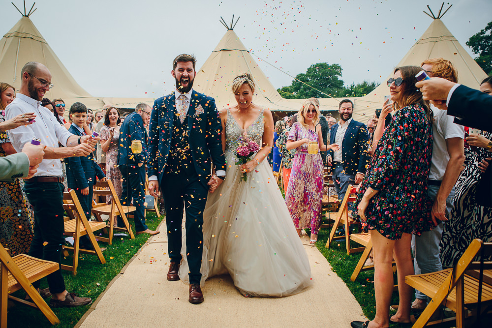 Confetti Tipi Alderford Lake Wedding Amy B Photography