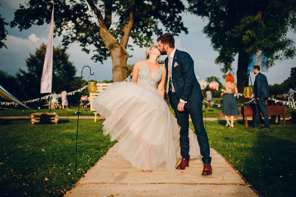 Alderford Lake Wedding Amy B Photography