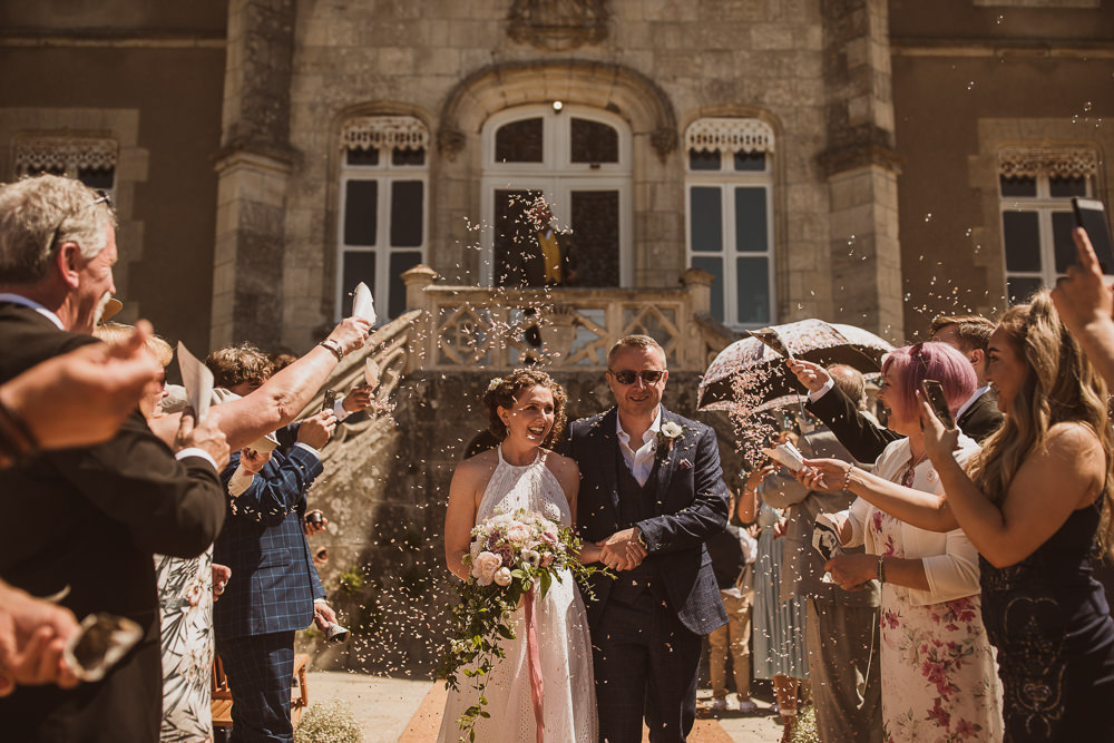 Confetti Escape To The Chateau Wedding The Springles