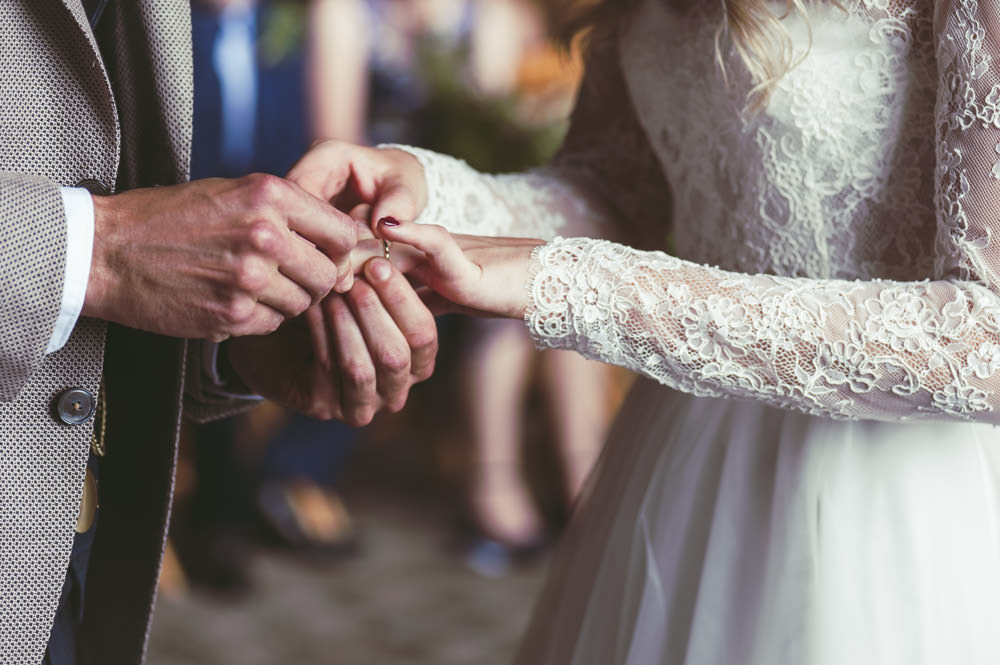 Kingshill Barn Wedding Sandra Reddin Photography