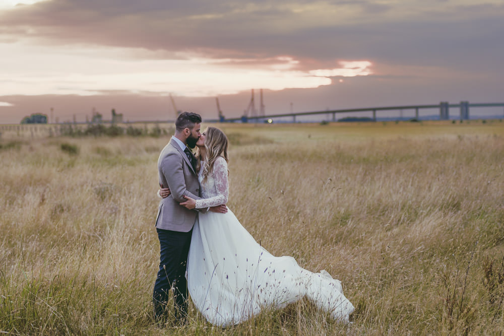 Kingshill Barn Wedding Sandra Reddin Photography