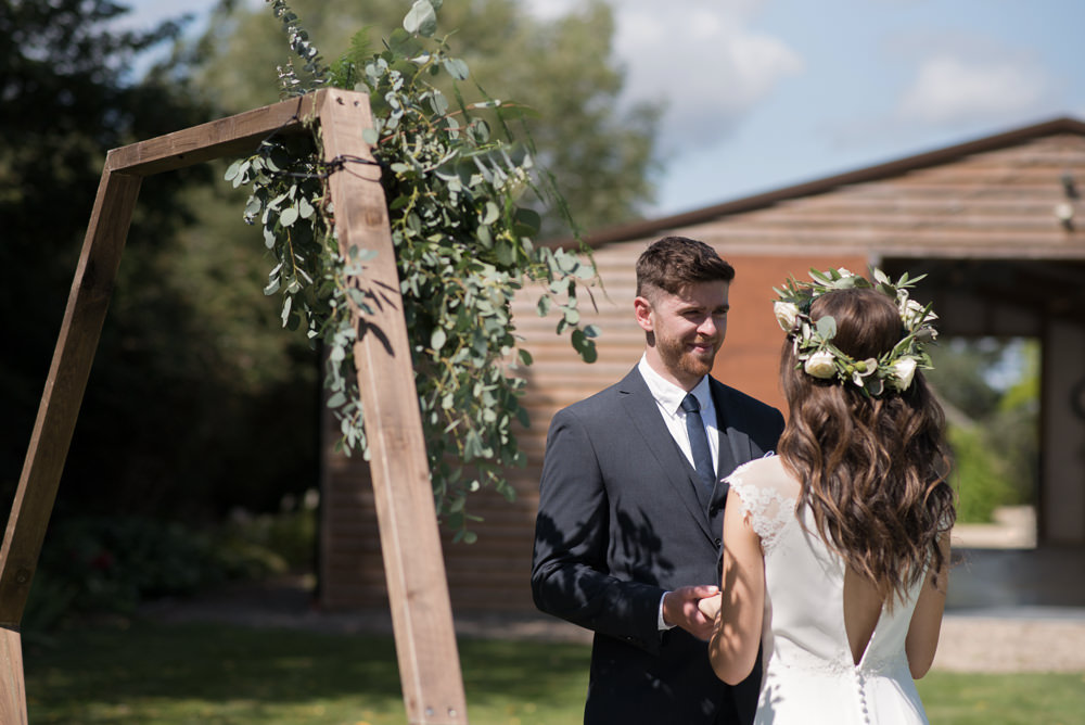 Minimalist Wedding Ideas Nicola Belson Photography