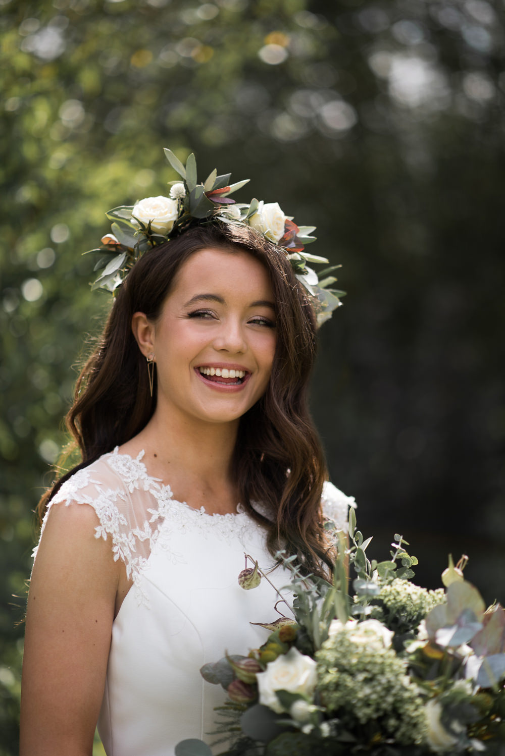Flower Crown Bride Bridal Hair Loose Waves Minimalist Wedding Ideas Nicola Belson Photography