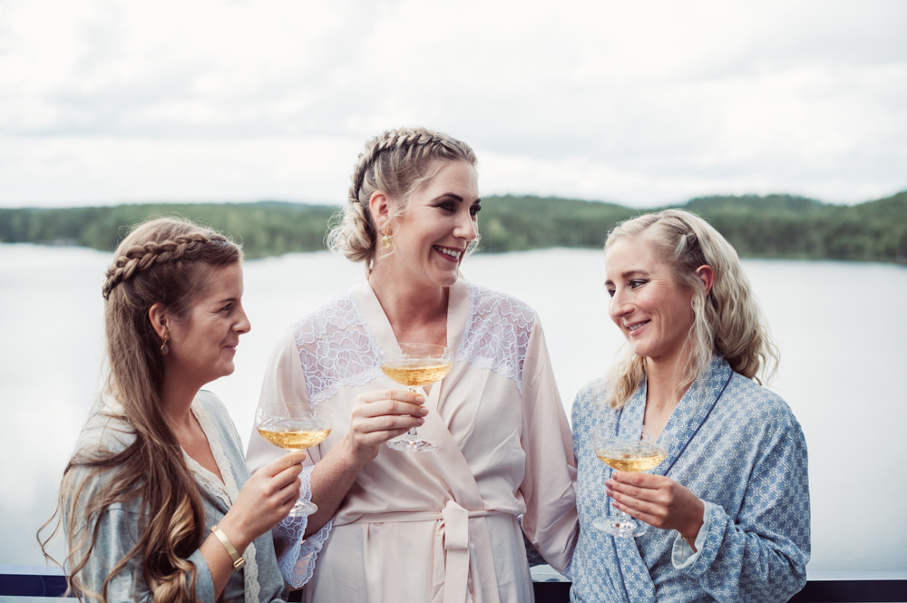 Bride Bridal Bridesmaids Dressing Gown Robes Norway Wedding Maximilian Photography