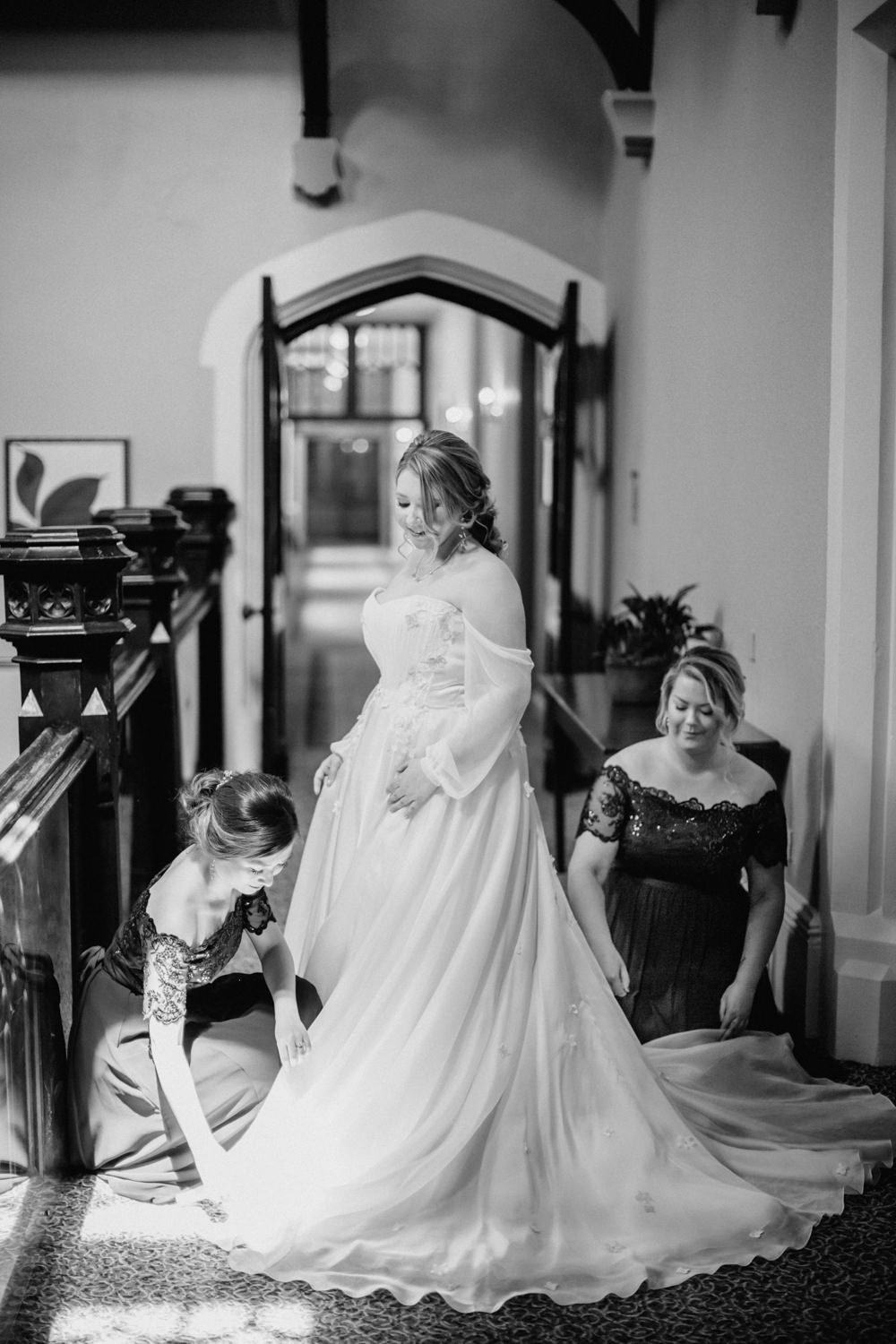 Tulle Sleeves Train Princess Dress Gown Bride Bridal Tortworth Court Wedding Sanshine Photography