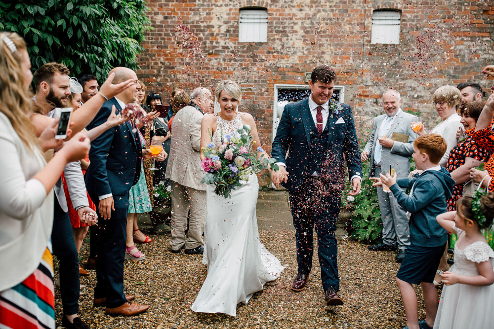 Confetti Throw Barff Country House Wedding Sarah Beth Photo