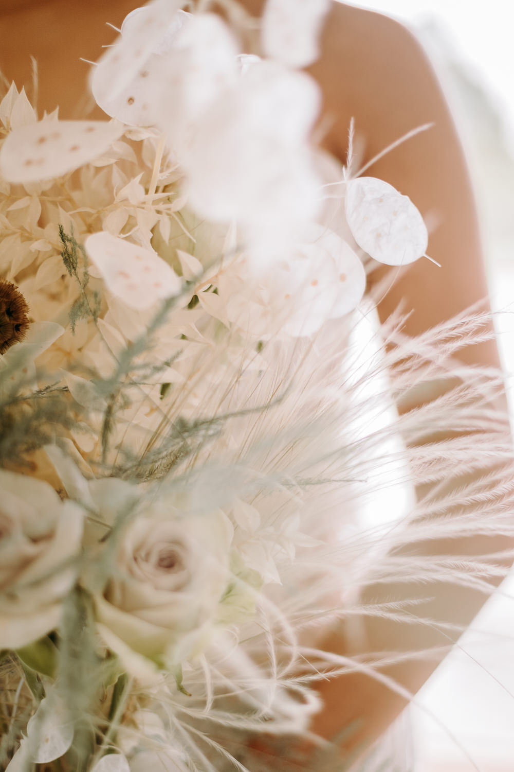 Bouquet Flowers Bride Bridal Pampas Grass Greenery Foliage Rose White Celestial Wedding Ideas Christine Thirdwheeling