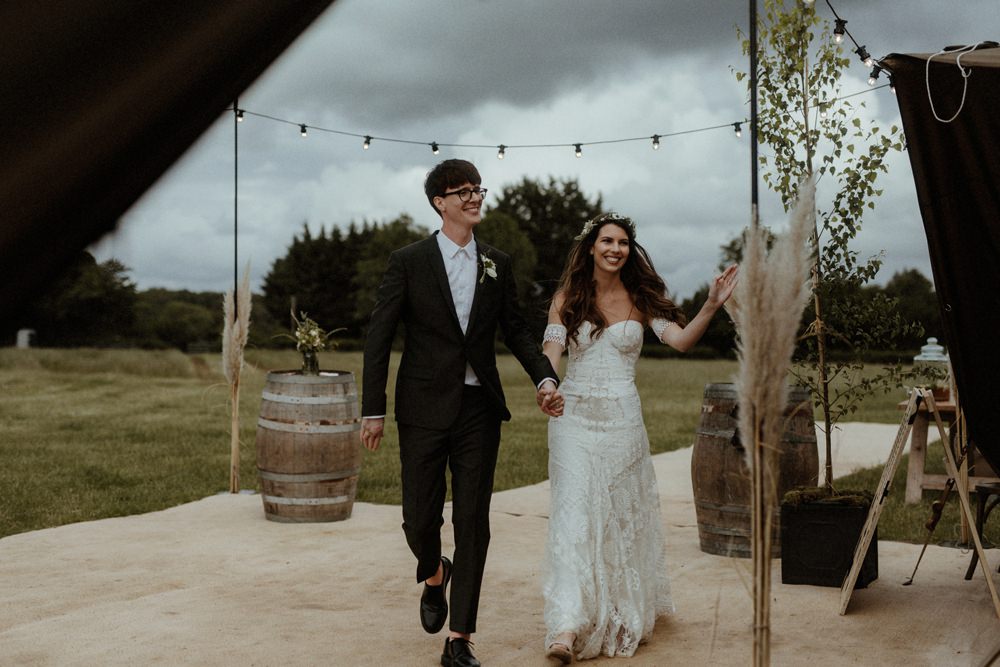 Outdoor Wedding UK Olivia and Dan Photography
