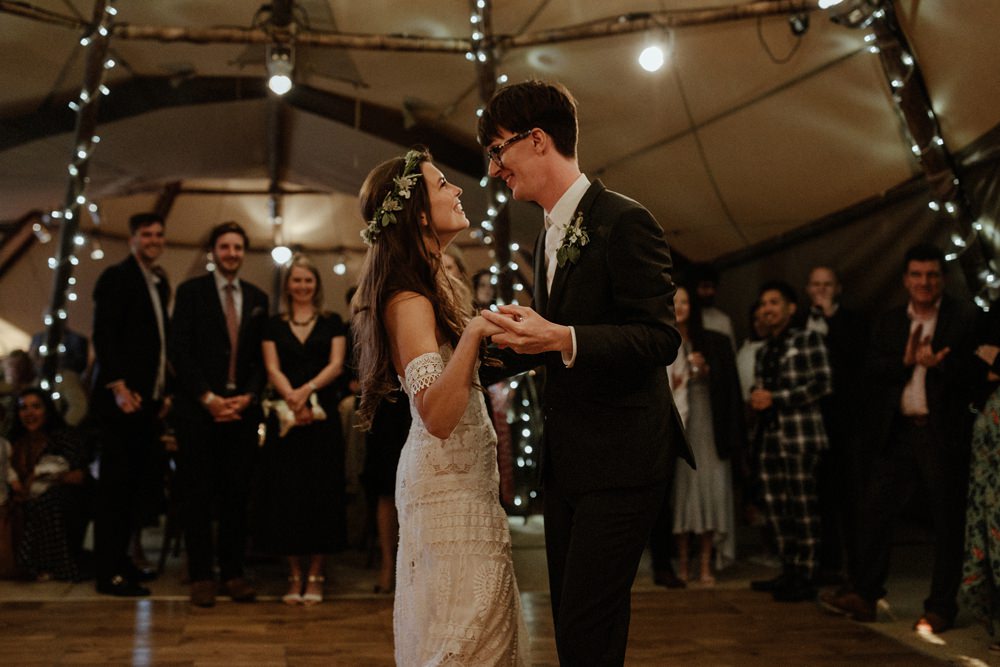 Outdoor Wedding UK Olivia and Dan Photography