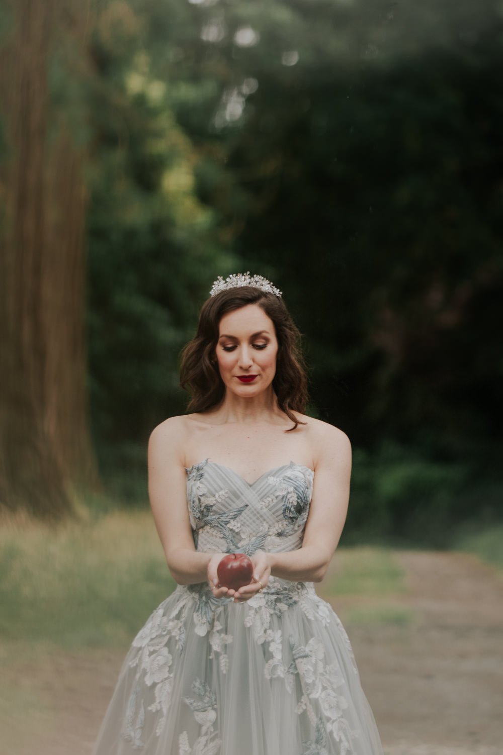 Snow White Wedding Inspiration Joasis Photography