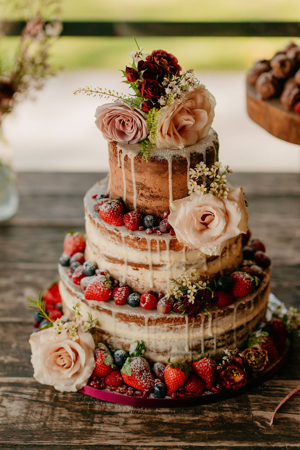 Naked Cake Sponge Icing Drip Flowers Berries Burgundy Barn Wedding Jarek Lepak
