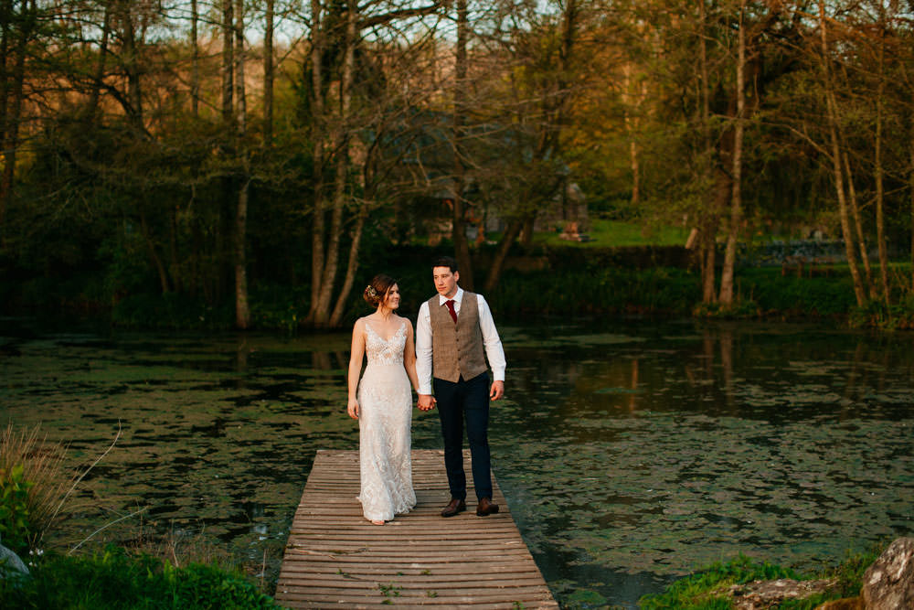 Burgundy Barn Wedding Jarek Lepak