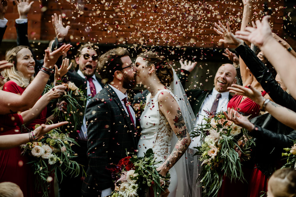 Confetti Throw Indie Autumn Wedding Kazooieloki Photography