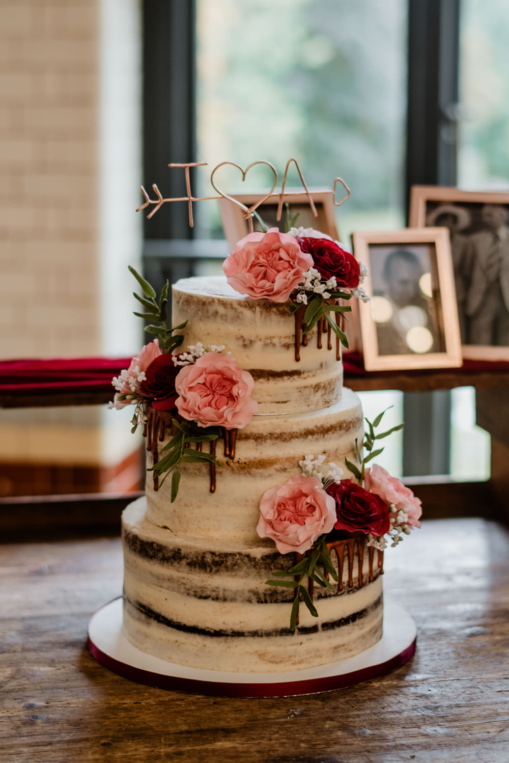 Semi Naked Cake Sponge Layer Wire Art Topper Flowers Indie Autumn Wedding Kazooieloki Photography
