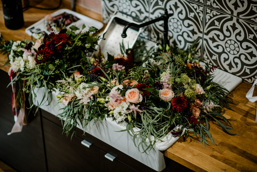 Bouquet Flowers Bride Bridal Sink Butler Indie Autumn Wedding Kazooieloki Photography
