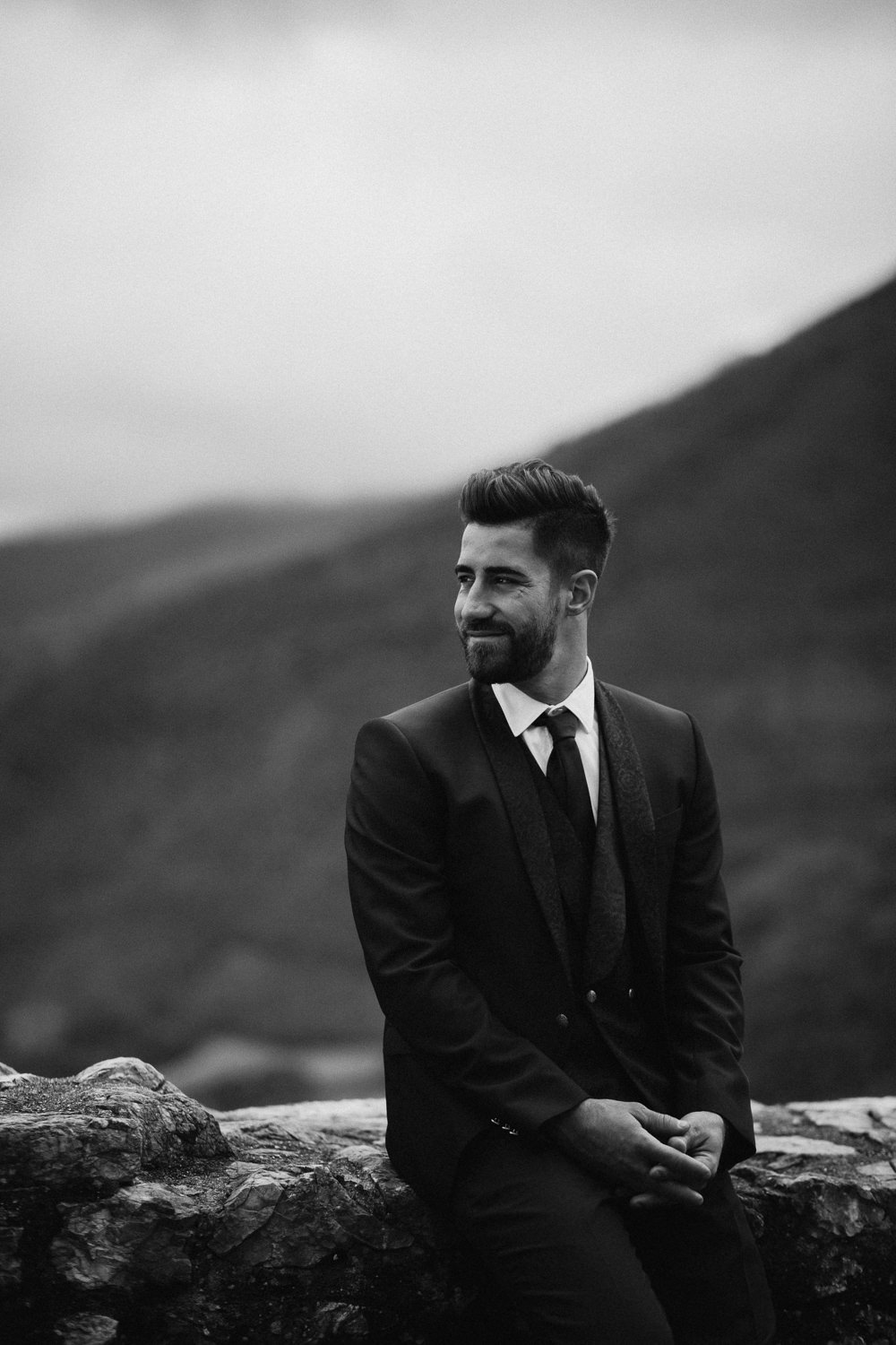 Groom Suit Navy Blue Tie Le Marche Wedding Inspiration Francesca Angrisano