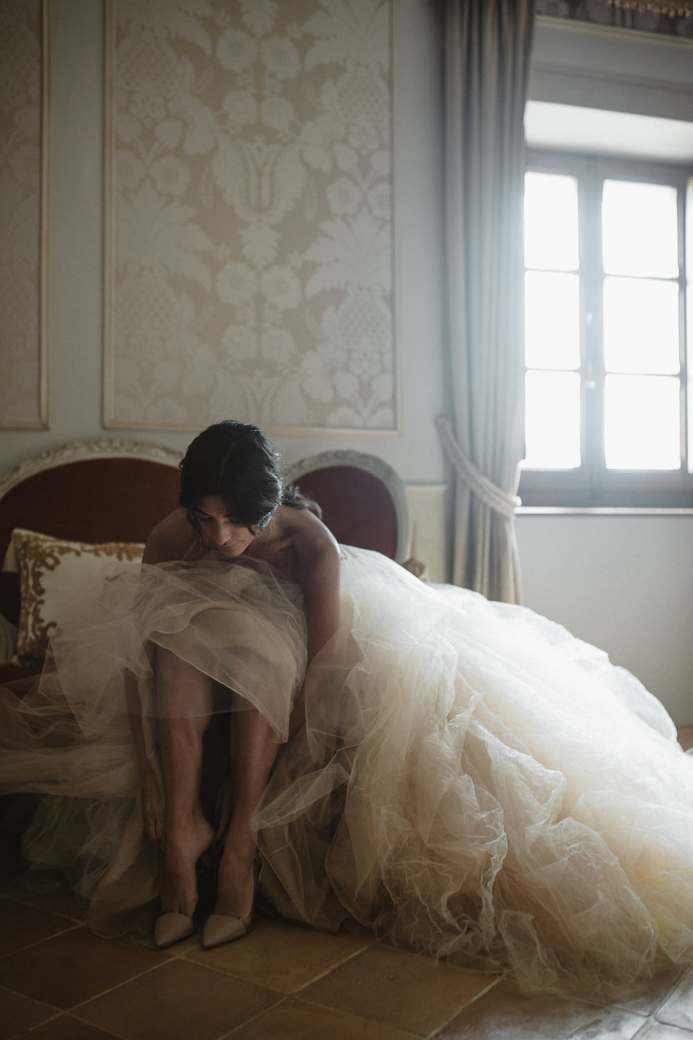 Dress Gown Bride Bridal Vera Wang Princess Tulle Yellow Le Marche Wedding Inspiration Francesca Angrisano