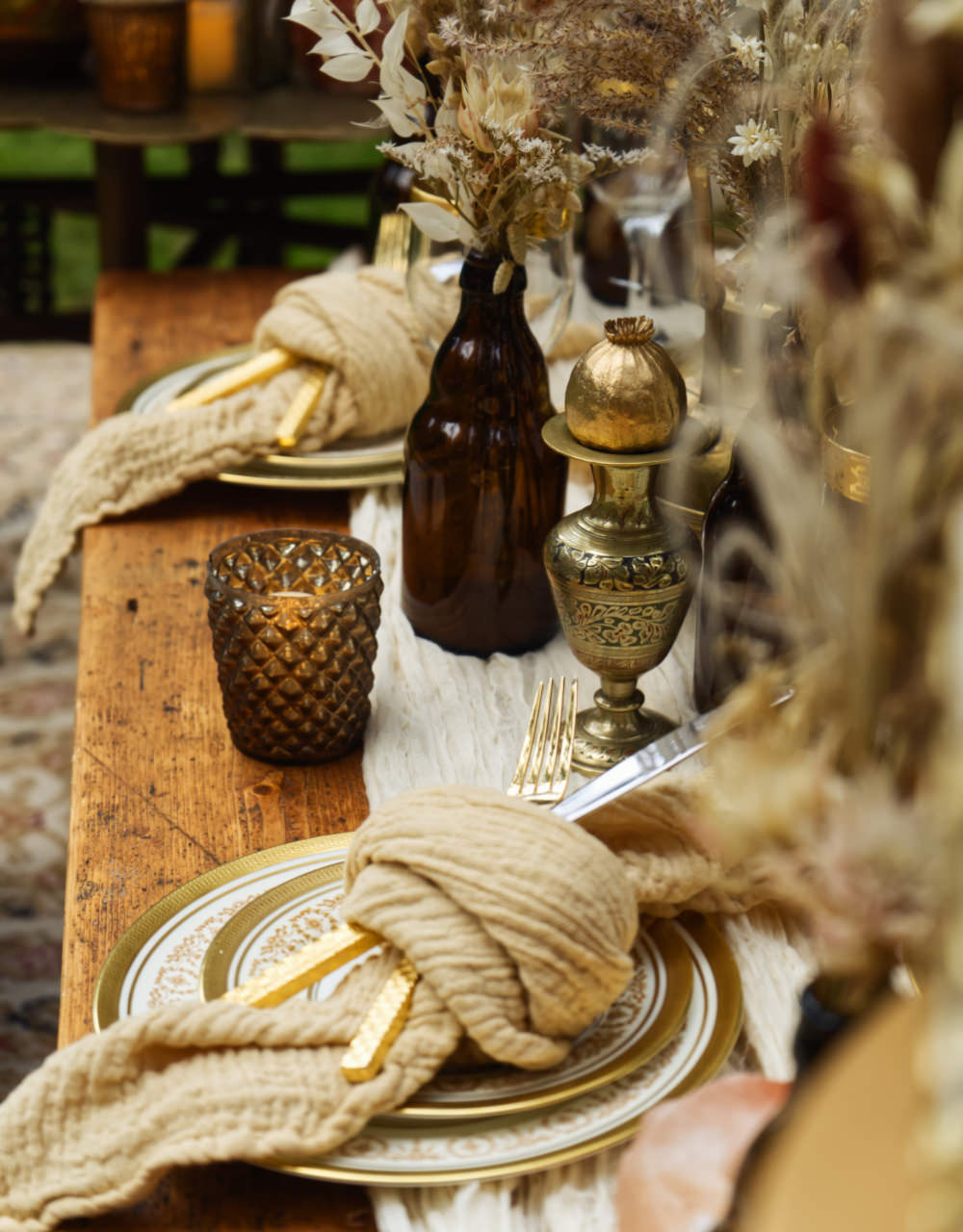 Centrepiece Table Tablescape Decor Gold Copper Dried Flowers Seeds Grass Moroccan Wedding Inspiration Luke Batchelor Productions