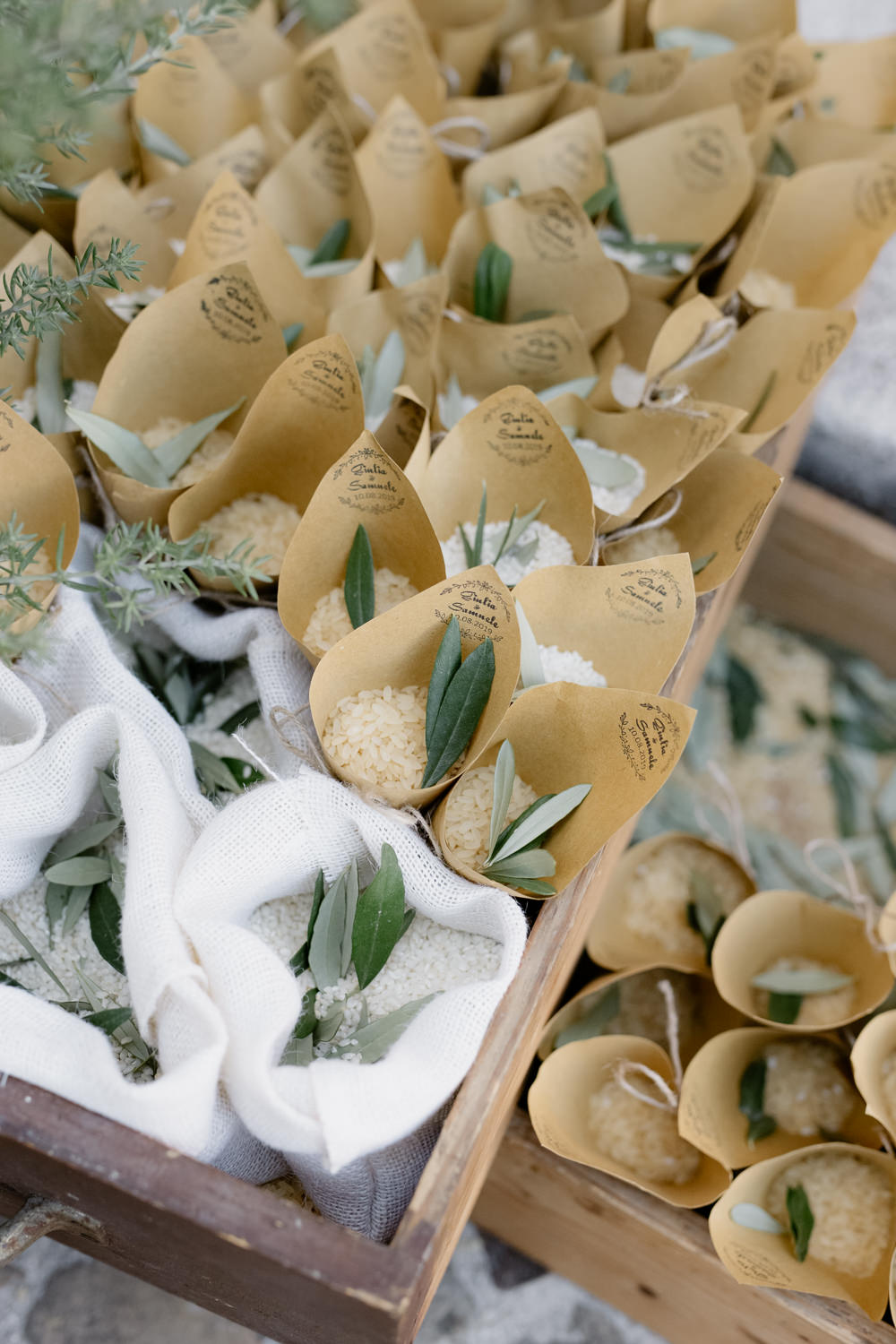 Confetti Cones Natural Italy Villa Wedding Flavia Eleonora Tullio