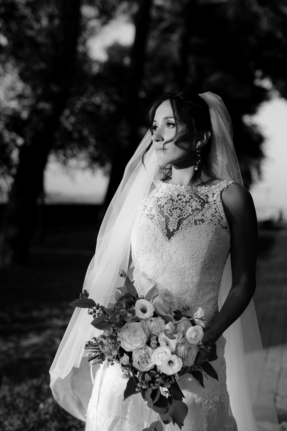 Dress Gown Bride Bridal Lace Train Veil Natural Italy Villa Wedding Flavia Eleonora Tullio