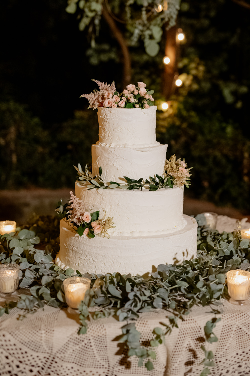 Buttercream Cake Flowers Candles Greenery Natural Italy Villa Wedding Flavia Eleonora Tullio