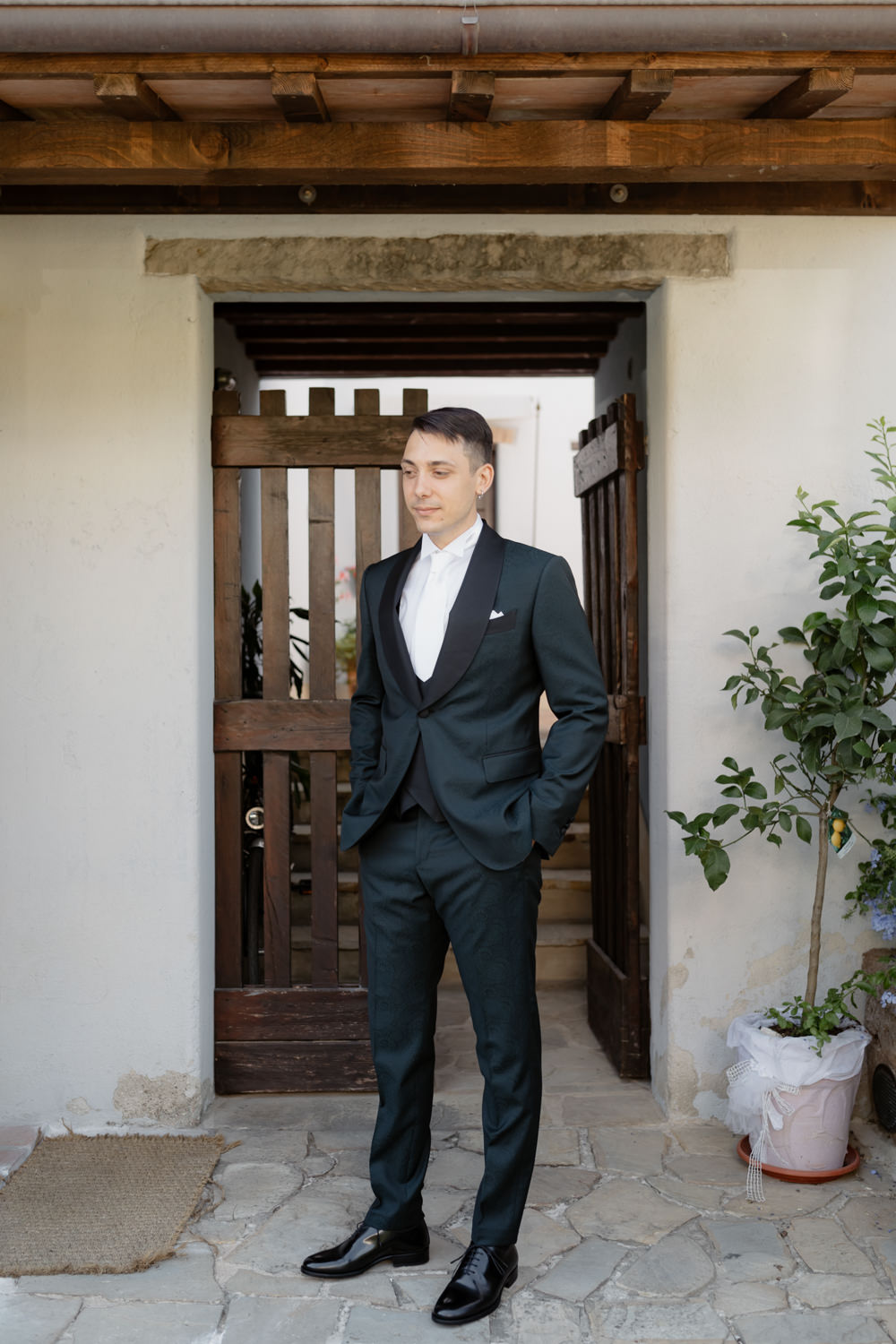 Groom Suit Black White Tie Natural Italy Villa Wedding Flavia Eleonora Tullio