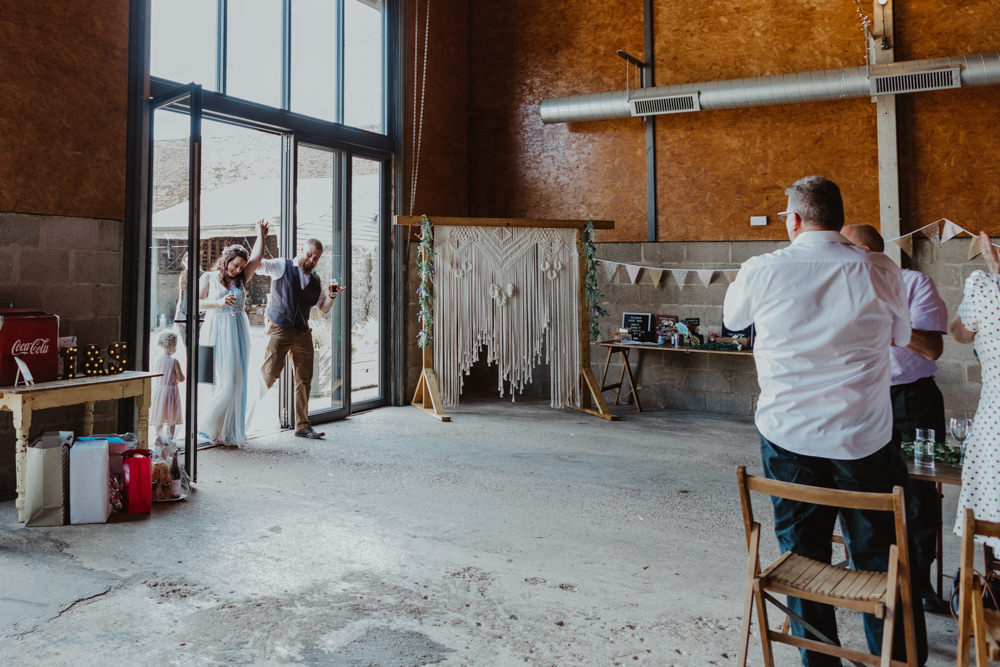 Barns Lodge Farm Wedding Stevie Jay Photography
