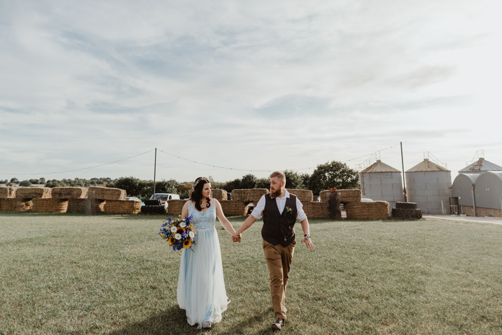 Barns Lodge Farm Wedding Stevie Jay Photography