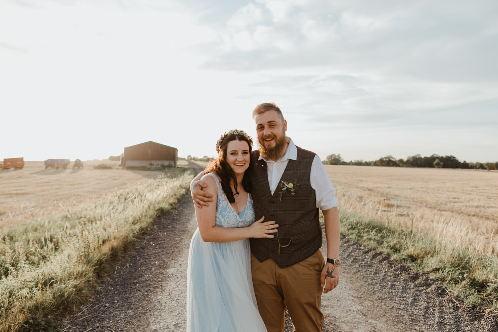 Barns Lodge Farm Wedding Stevie Jay Photography