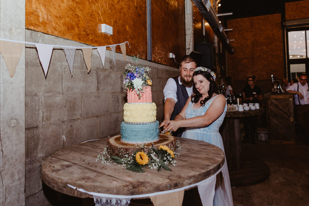 Barns Lodge Farm Wedding Stevie Jay Photography