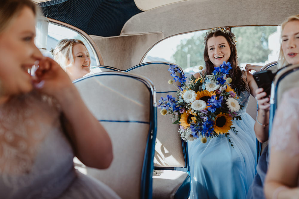 Bouquet Flowers Bride Bridal Sunflower Gerbera Barns Lodge Farm Wedding Stevie Jay Photography
