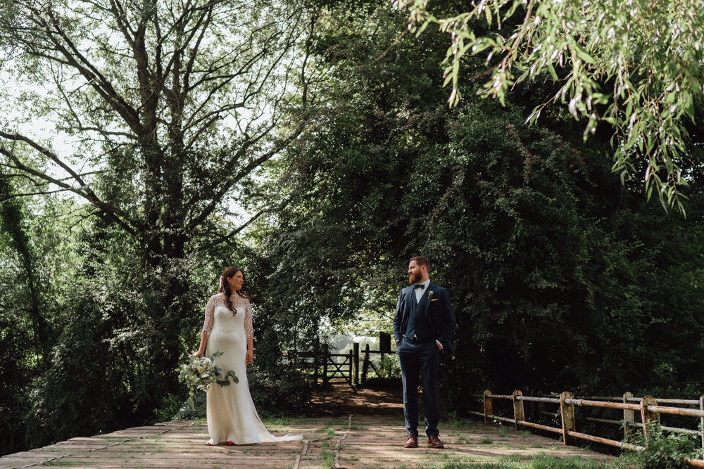Countryside Barn Wedding Emily & Steve Photography