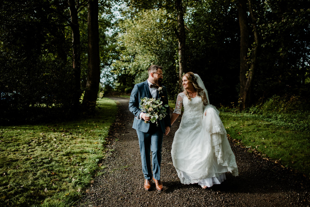 Fun Barn Wedding Kazooieloki Photography