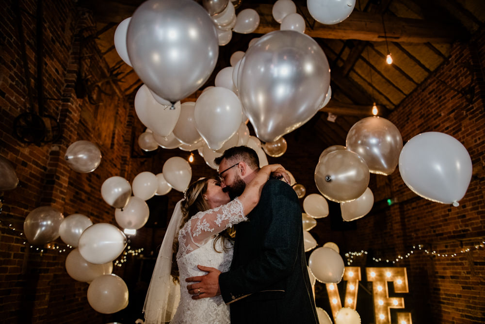 First Dance Balloons Fun Barn Wedding Kazooieloki Photography