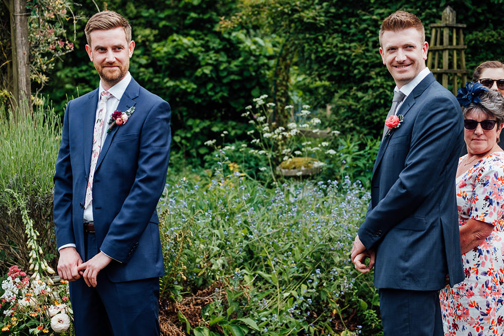 Groom Groomsmen Suits Hookhouse Farm Wedding Anna Pumer Photography