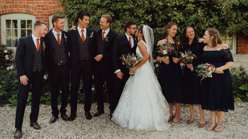Priors Court Barn Wedding Emily & Steve Photography