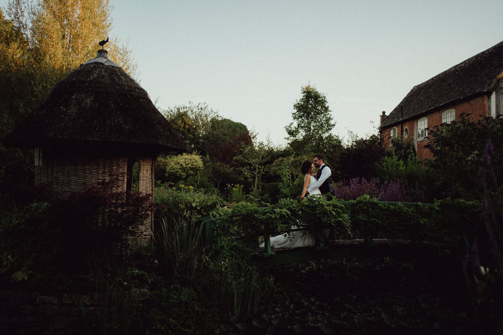 Priors Court Barn Wedding Emily & Steve Photography