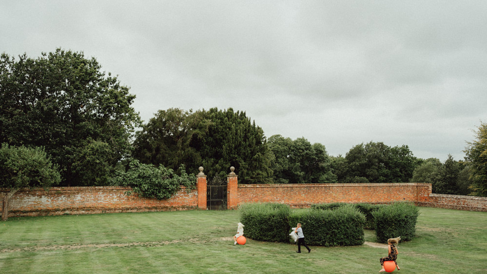 Ufton Court Wedding Emily & Steve Photography